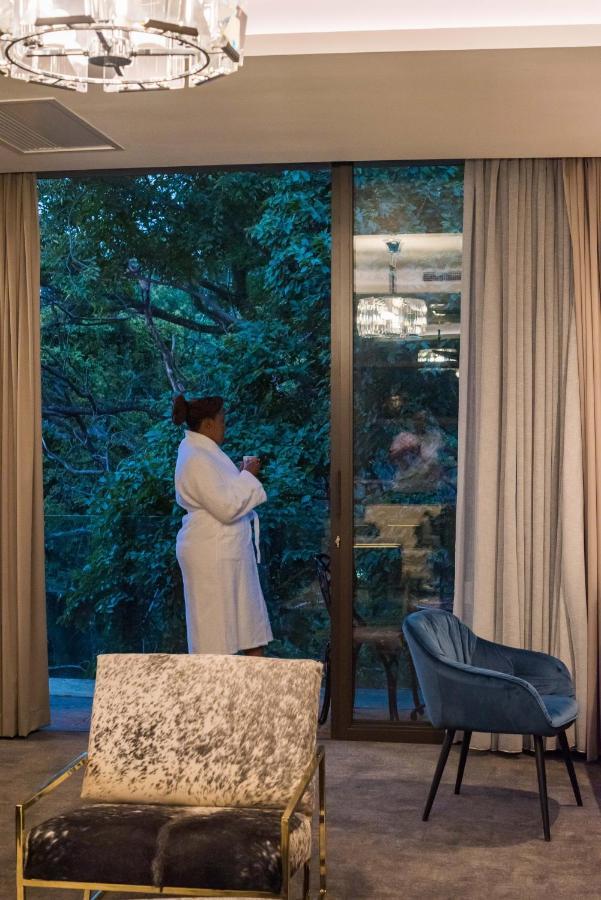 Vivari Hotel And Spa By Mantis โจฮันเนสเบิร์ก ภายนอก รูปภาพ